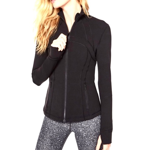 lululemon athletica Jackets & Blazers - 🧘🏻‍♀️Lululemon Define Jacket in Black Size 12